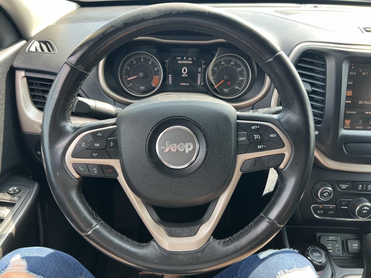 Jeep Cherokee Latitude 4WD 2015