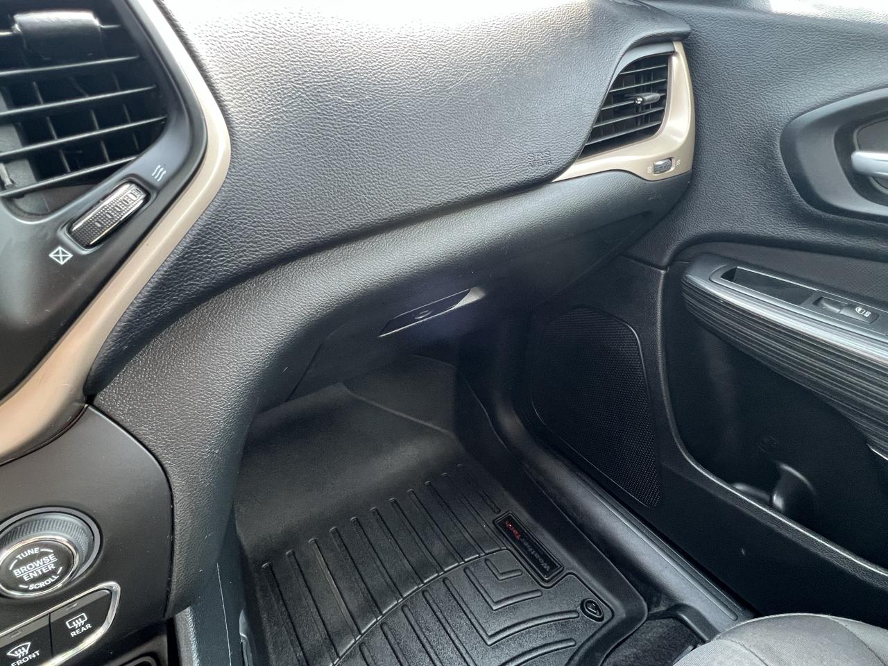Jeep Cherokee Latitude 4WD 2015