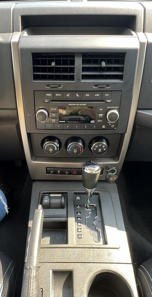 Jeep Liberty Sport 4WD 2012
