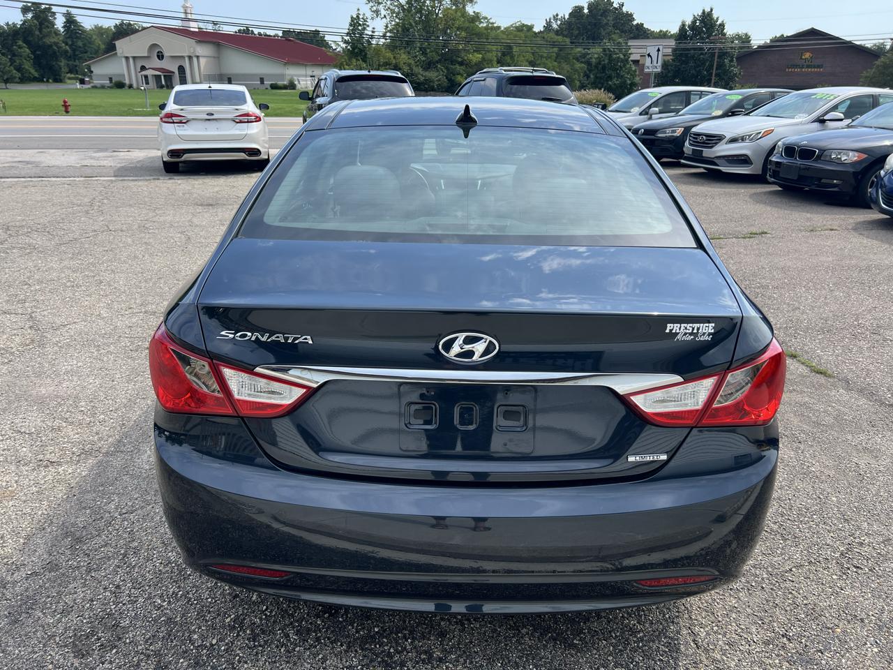 Hyundai Sonata Limited Auto 2012