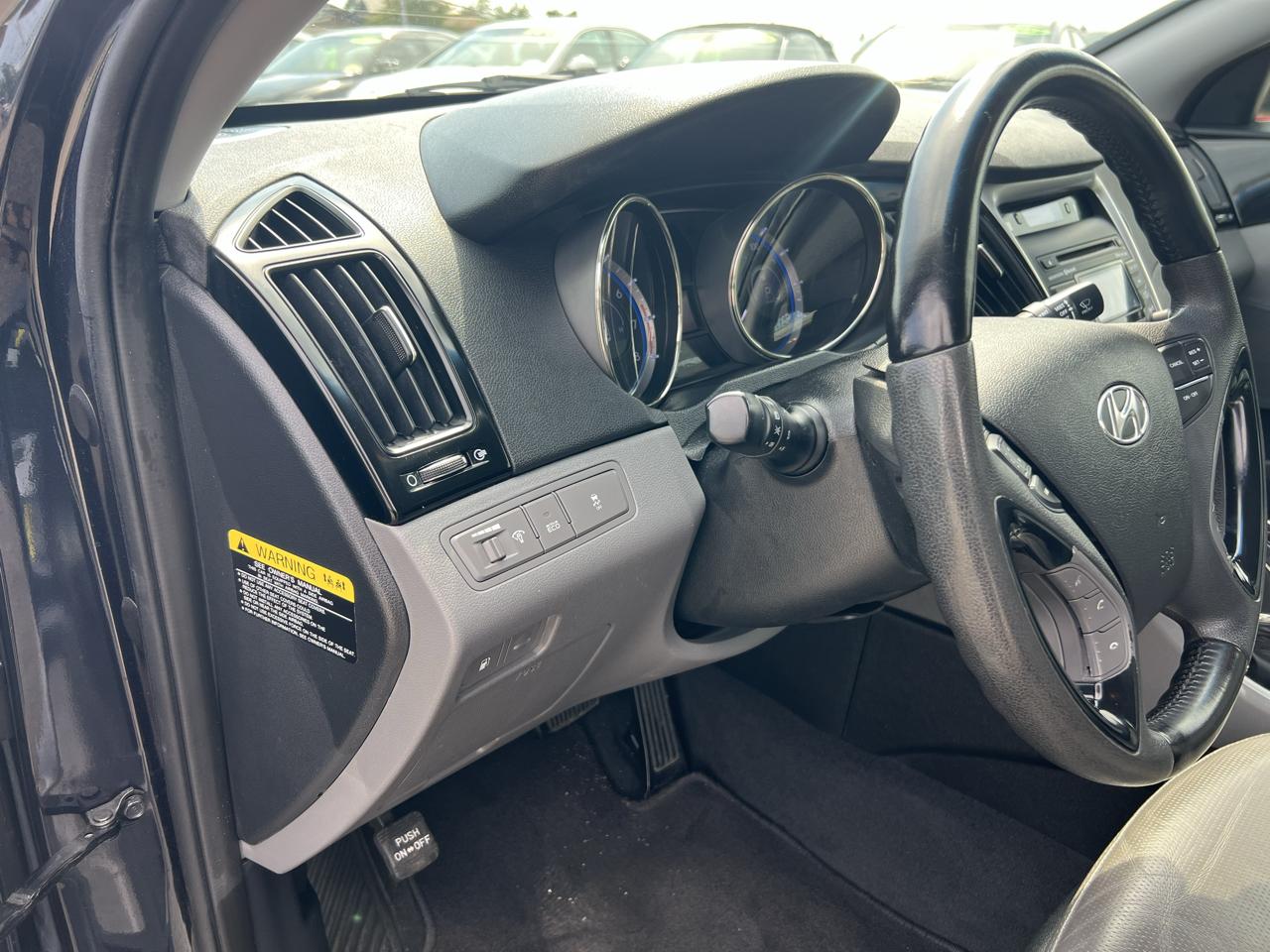 Hyundai Sonata Limited Auto 2012