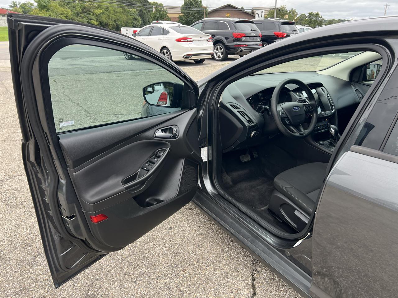 Ford Focus SE Hatch 2018