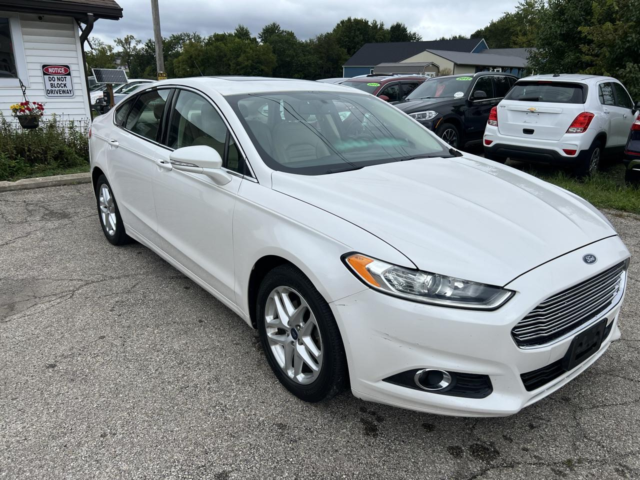 Ford Fusion SE 2014