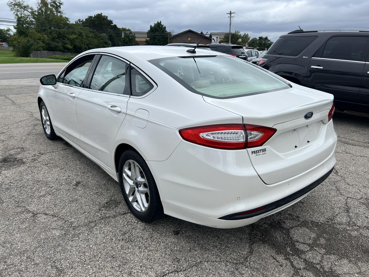 Ford Fusion SE 2014