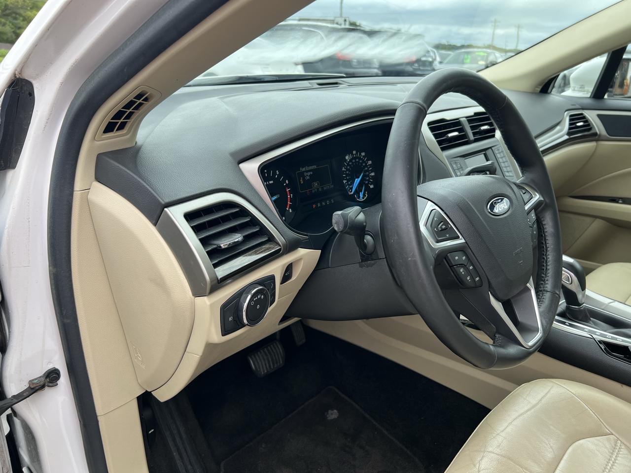 Ford Fusion SE 2014