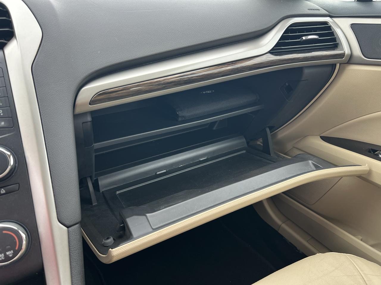 Ford Fusion SE 2014