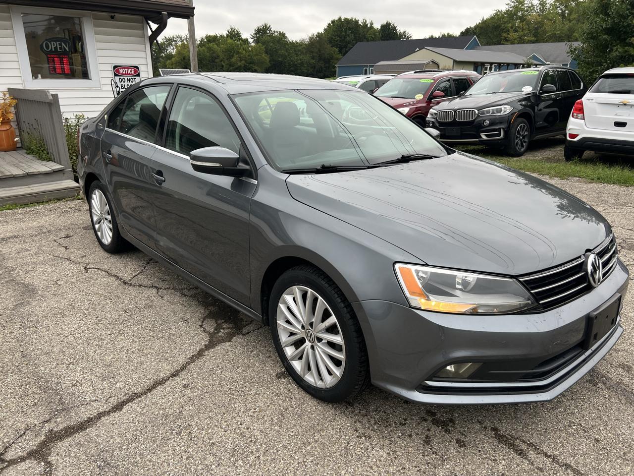 Volkswagen Jetta SE 6A 2015