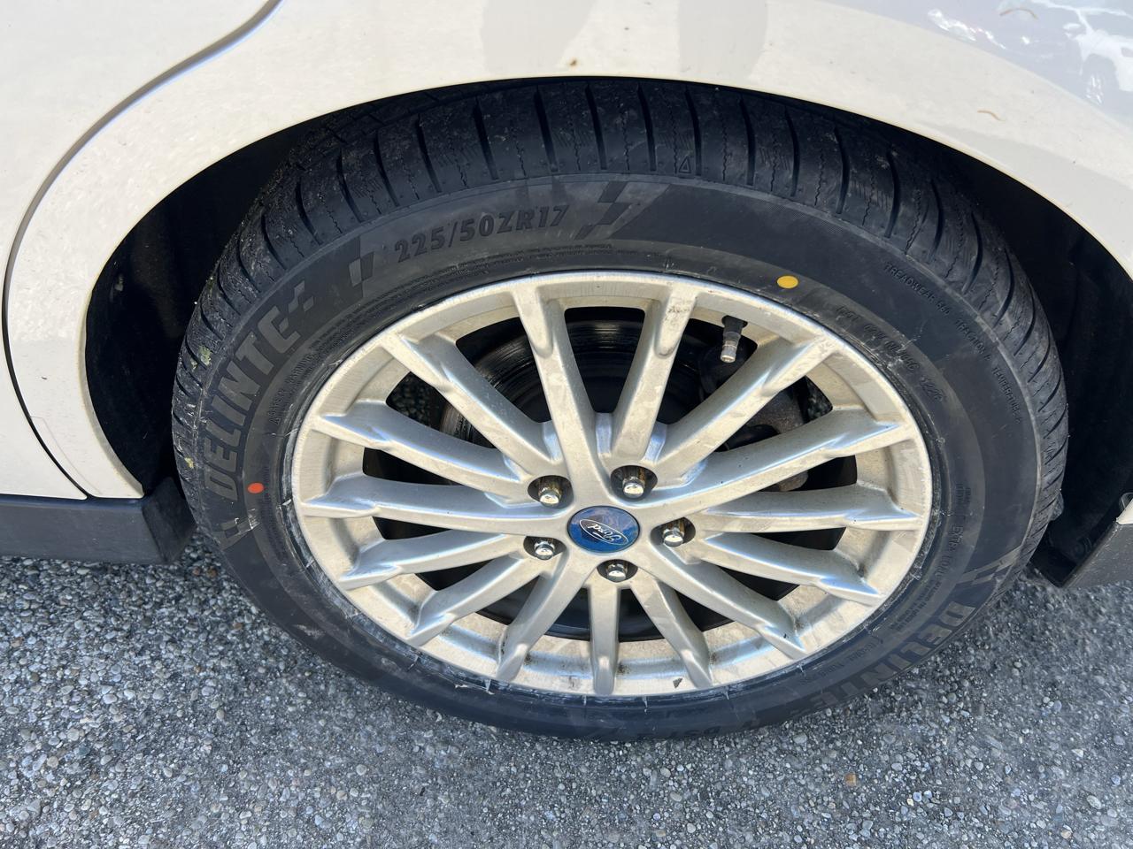 Ford C-Max Hybrid SEL 2013