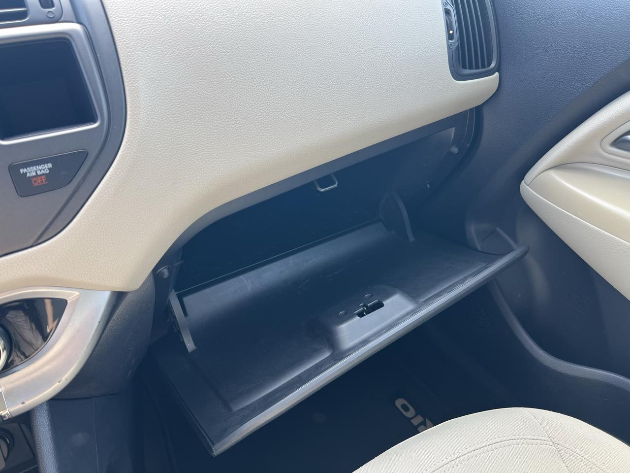 Kia Rio EX 2012