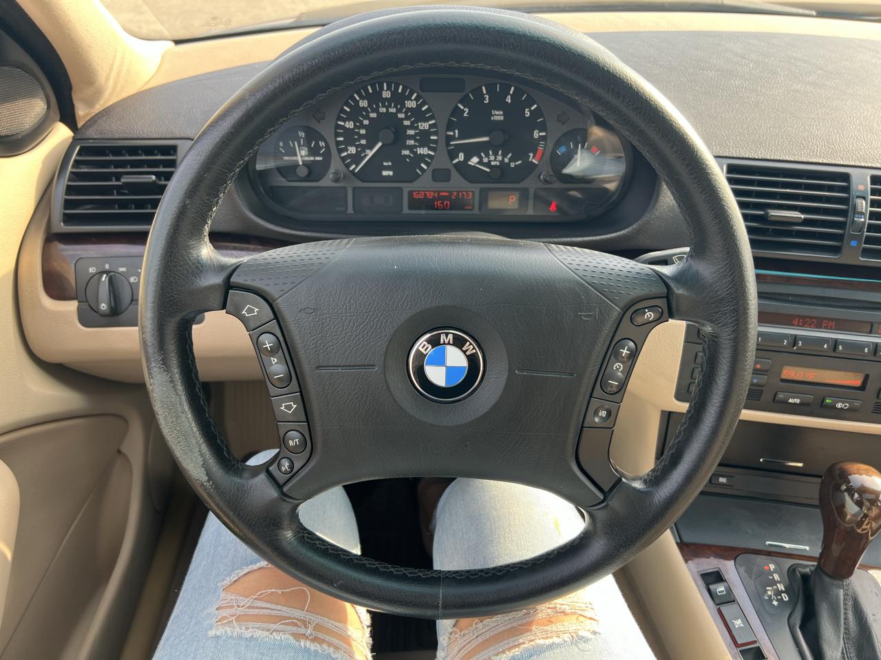 BMW 3-Series 325i Sedan 2004