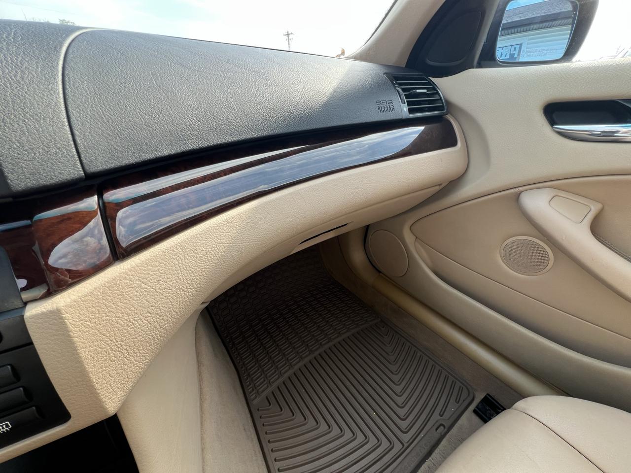 BMW 3-Series 325i Sedan 2004