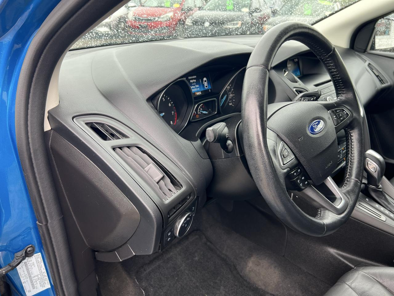 Ford Focus SE Hatch 2015