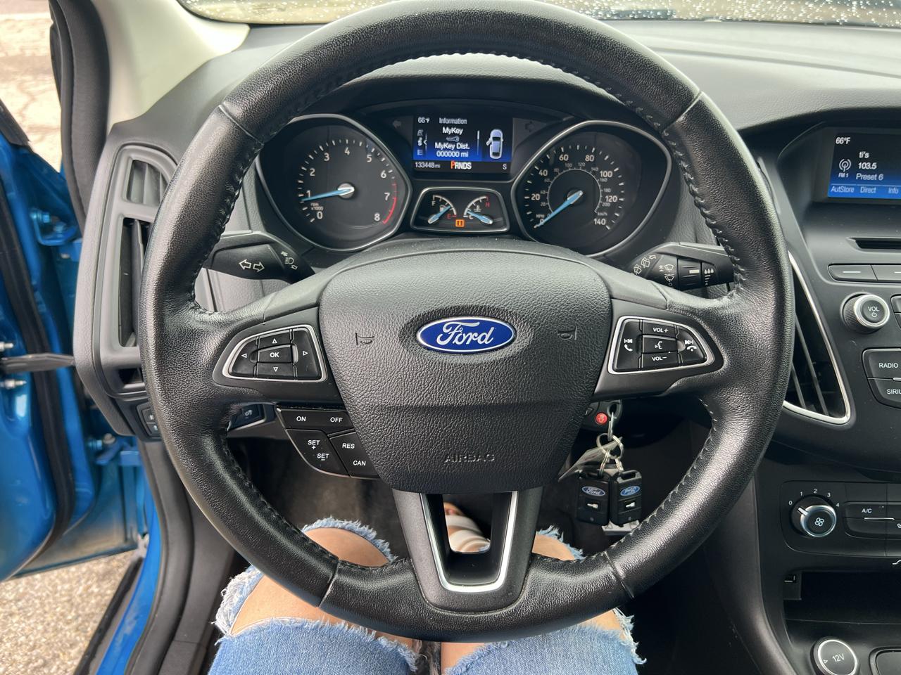 Ford Focus SE Hatch 2015