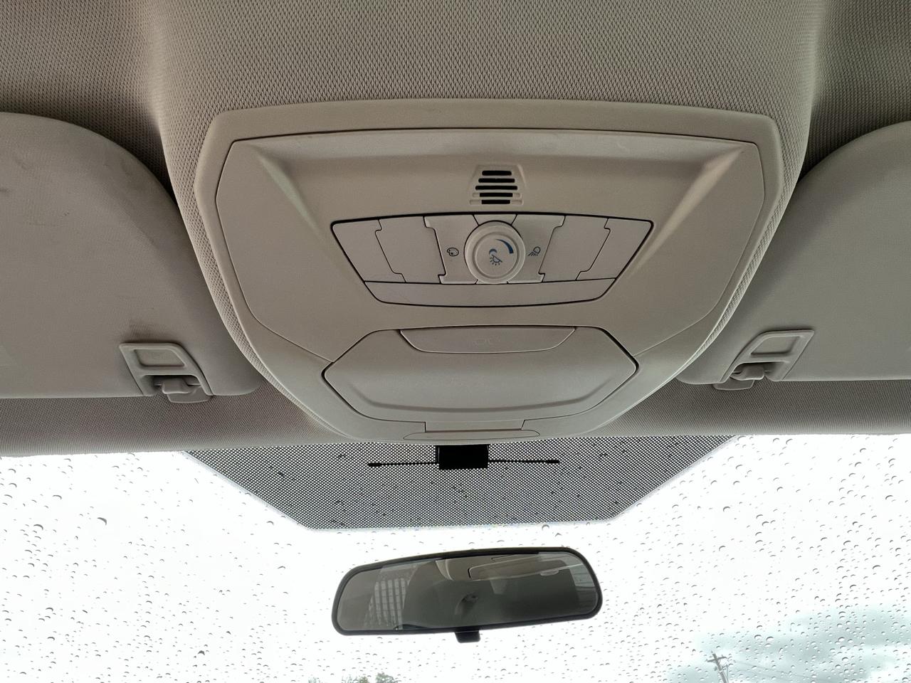 Ford Focus SE Hatch 2015