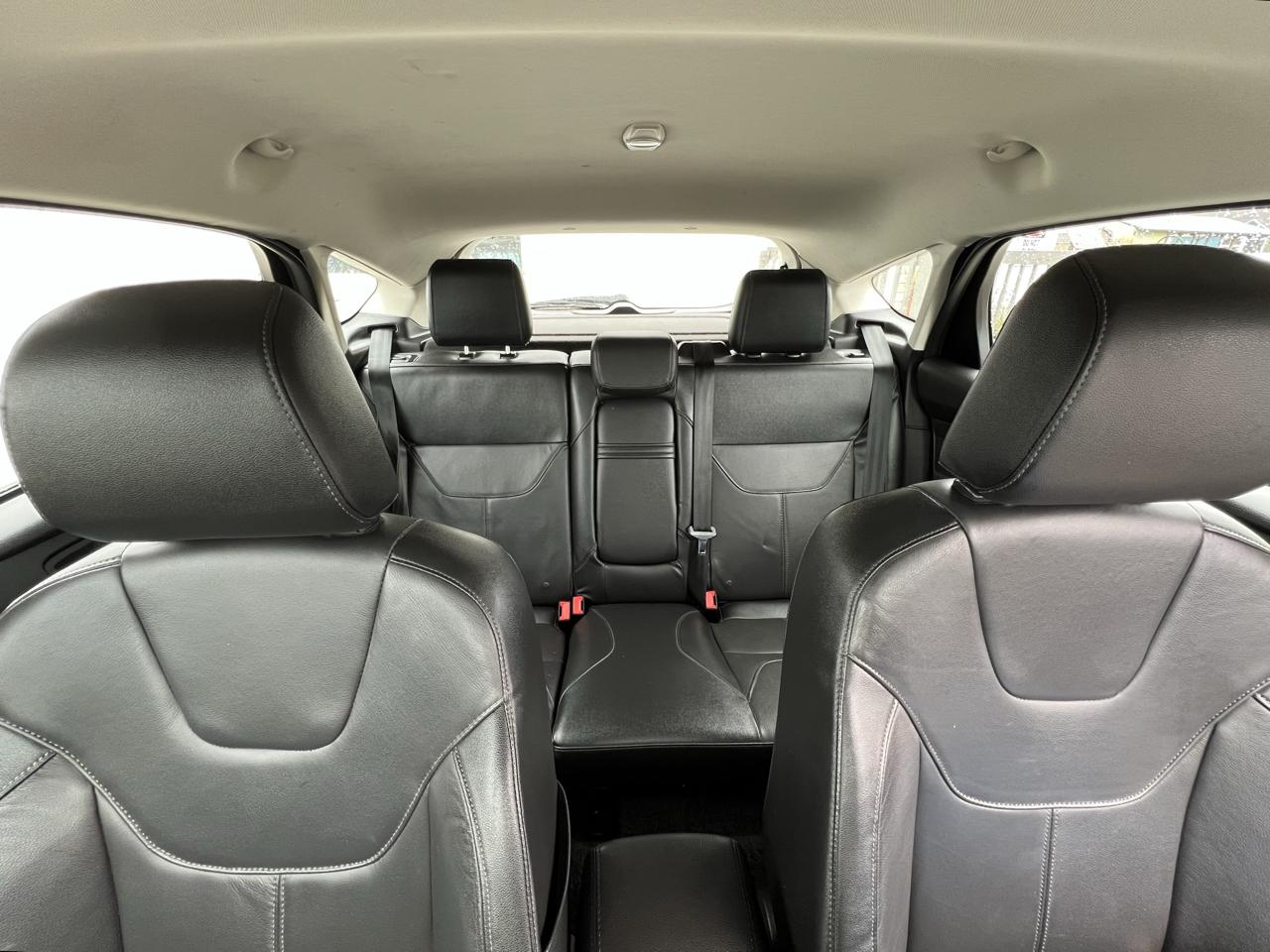 Ford Focus SE Hatch 2015