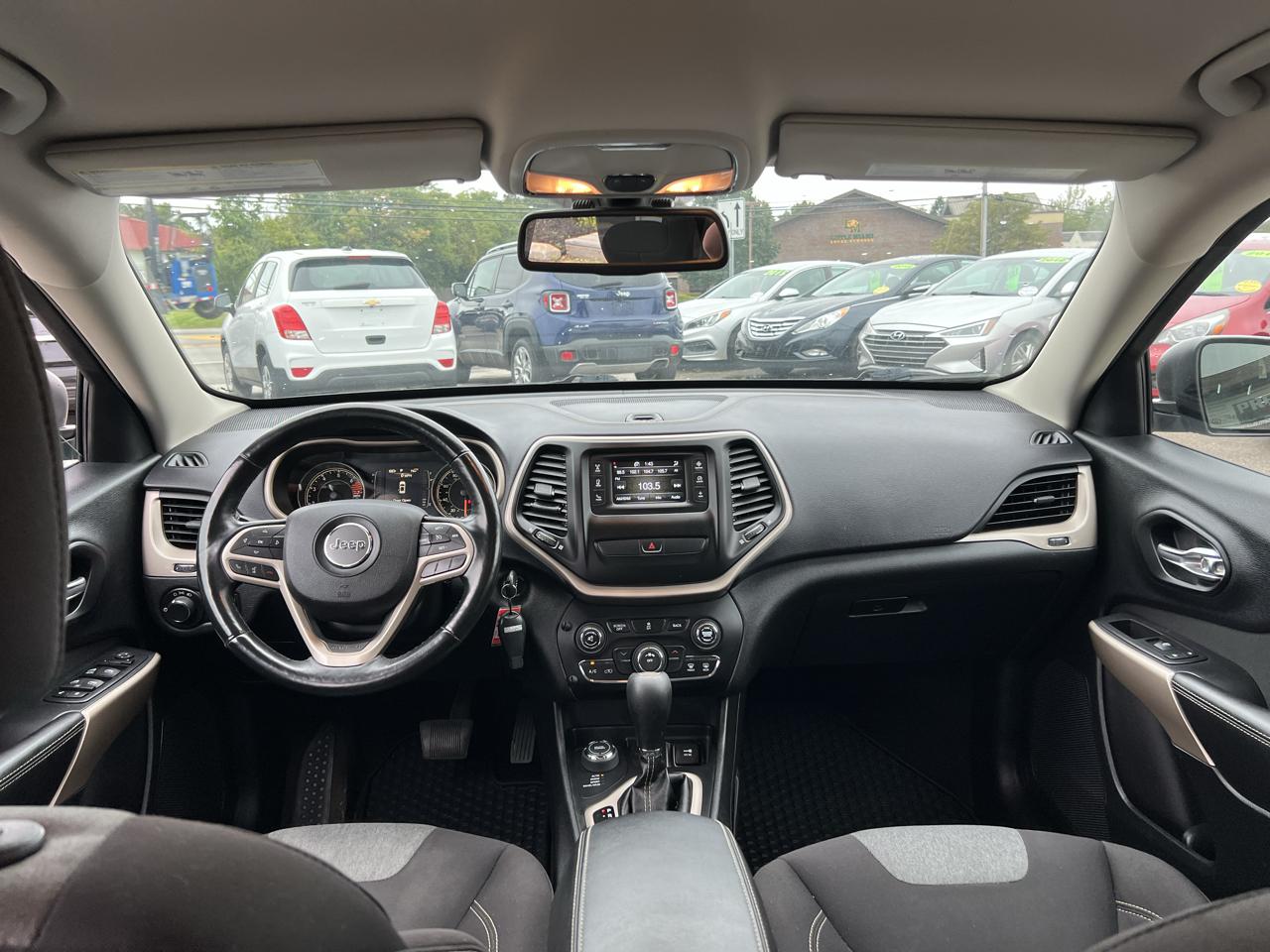 Jeep Cherokee Sport 4WD 2017