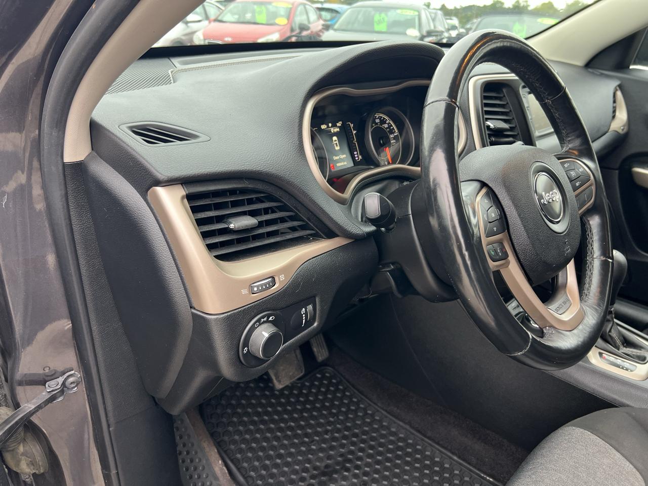 Jeep Cherokee Sport 4WD 2017