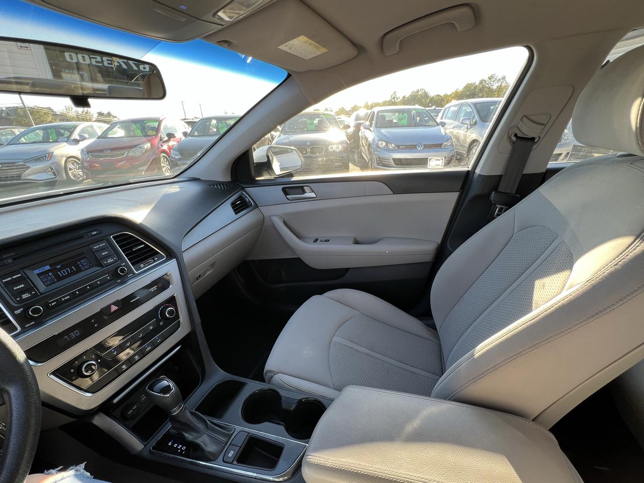 Hyundai Sonata SE 2015