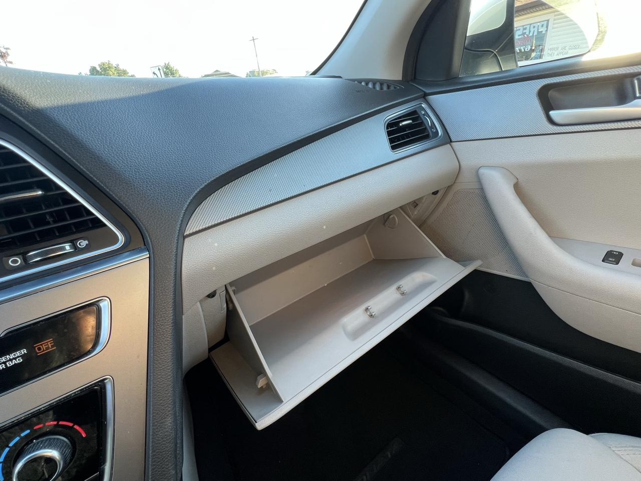Hyundai Sonata SE 2015