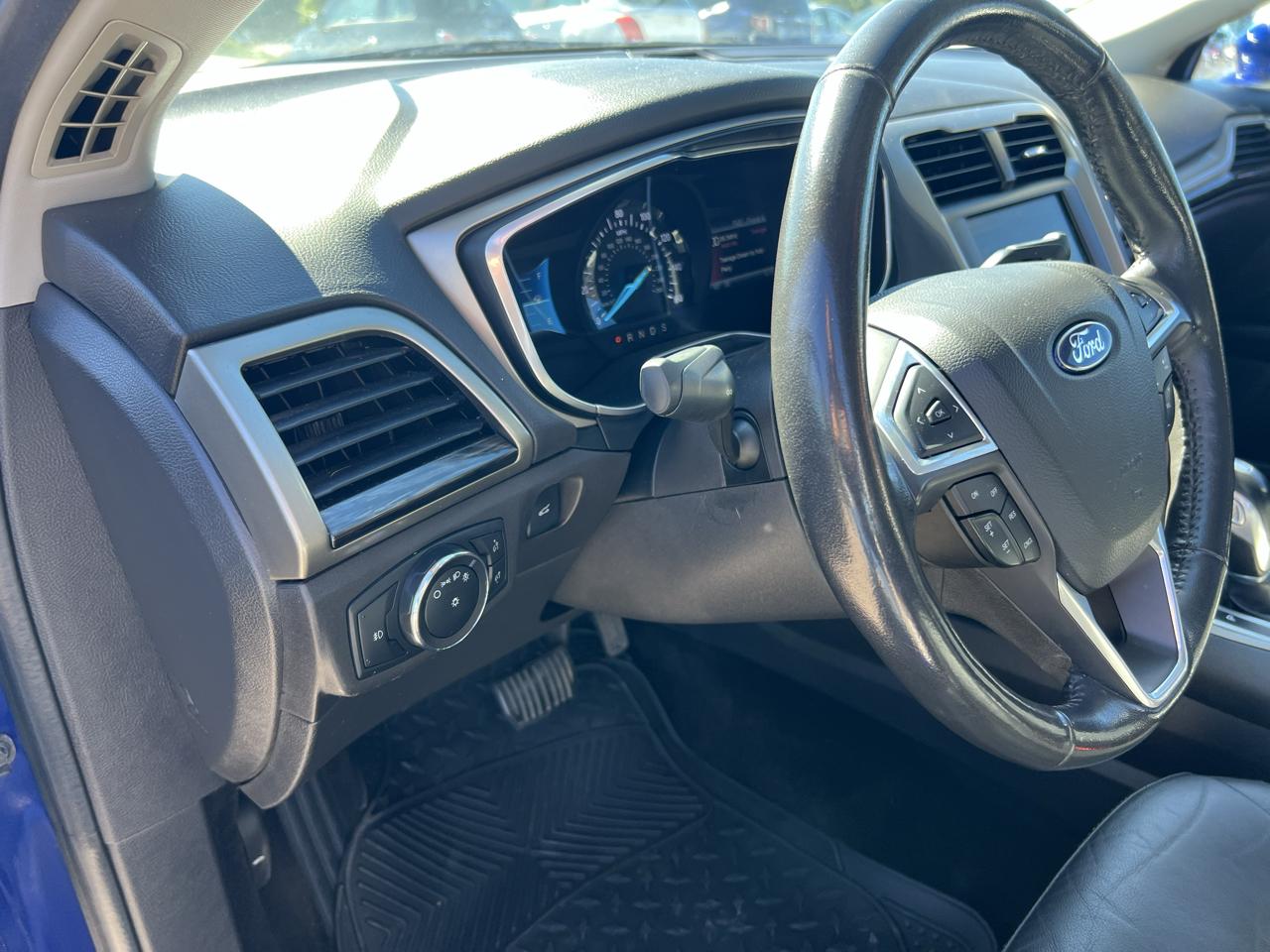 Ford Fusion SE 2014
