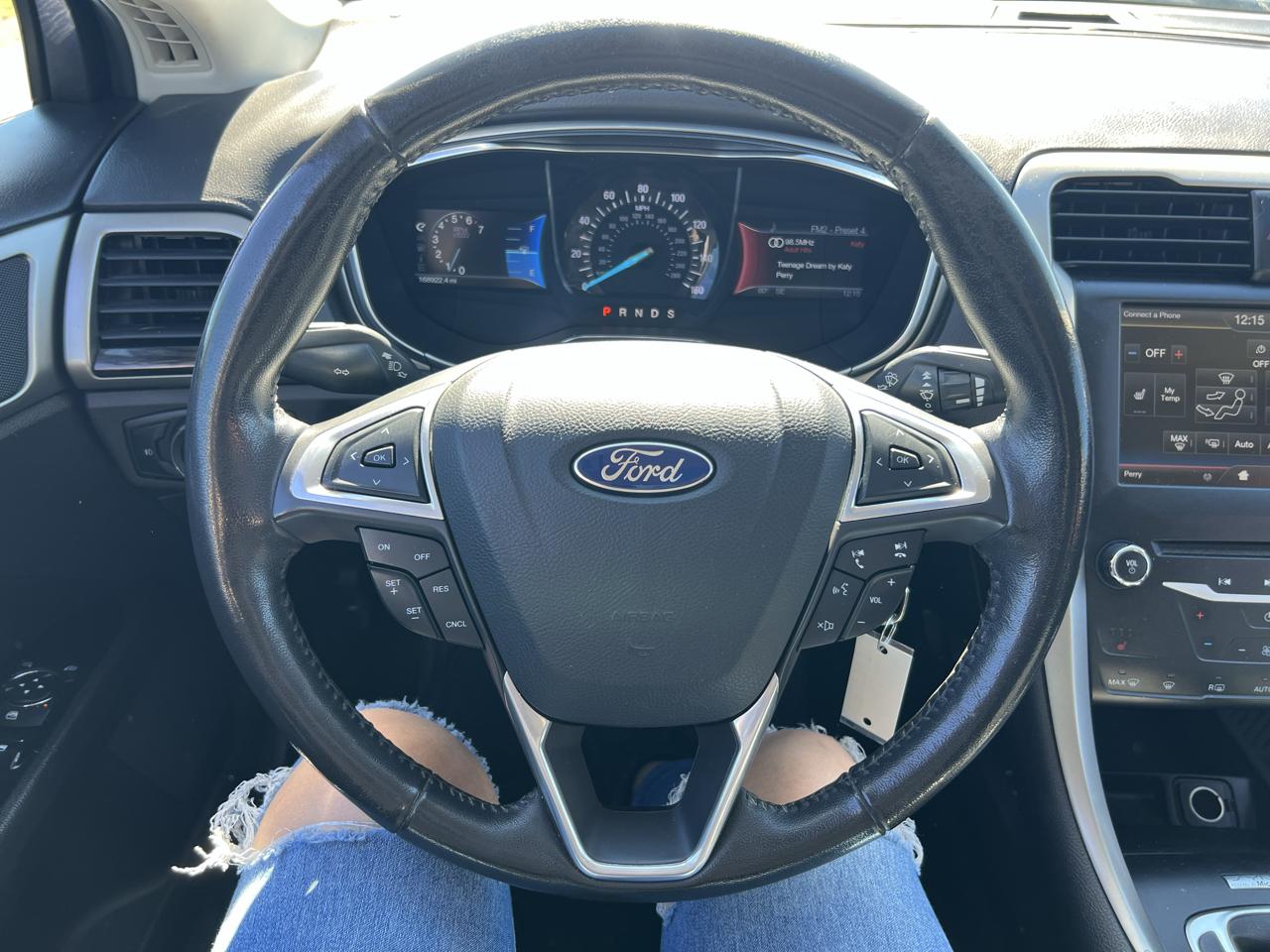 Ford Fusion SE 2014