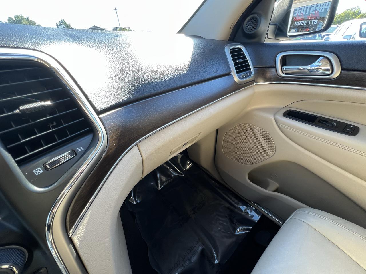 Jeep Grand Cherokee Limited 4WD 2015