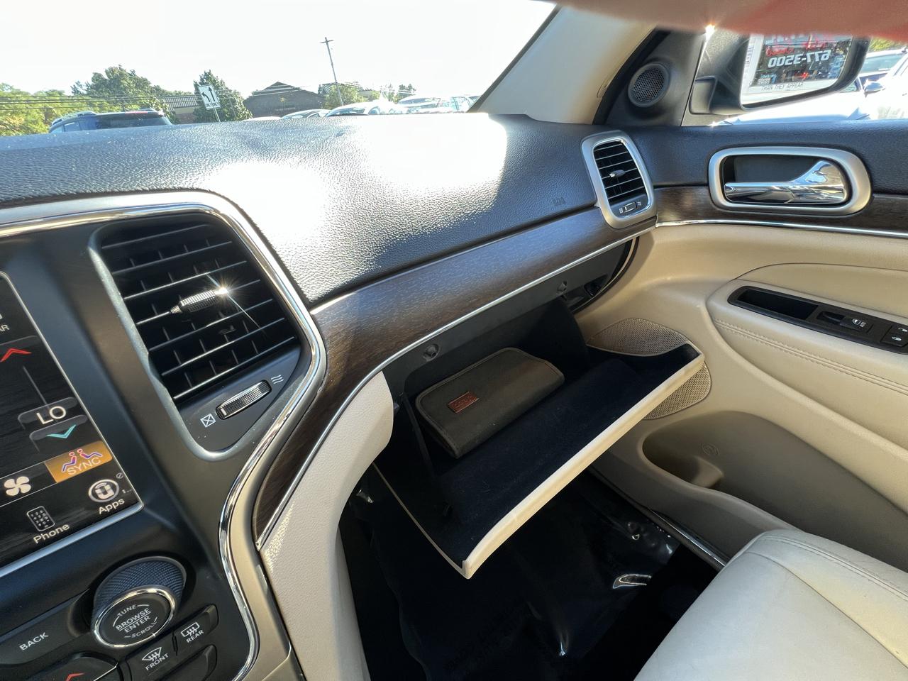 Jeep Grand Cherokee Limited 4WD 2015