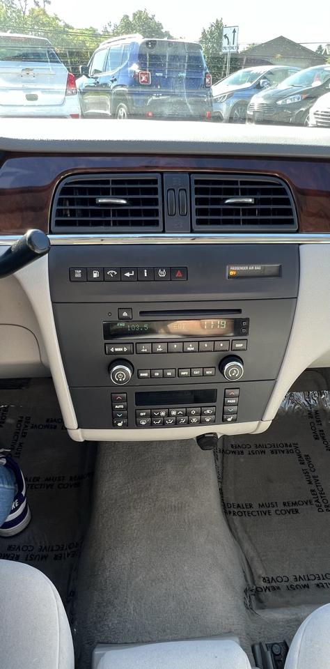 Buick LaCrosse CX 2008