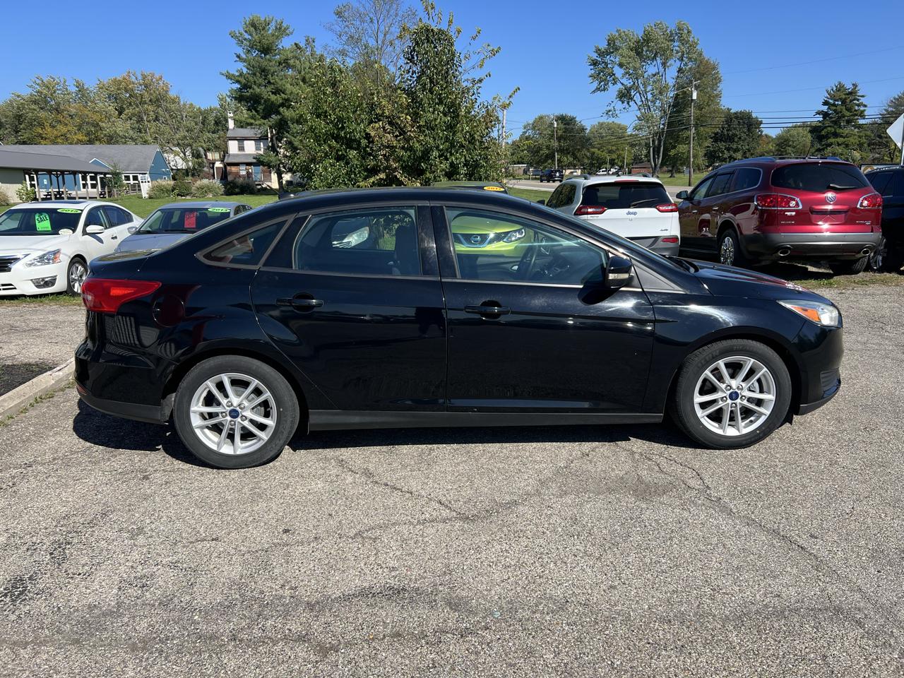 Ford Focus SE Sedan 2016