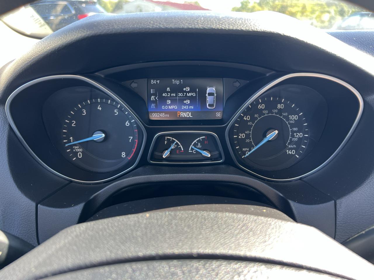 Ford Focus SE Sedan 2016