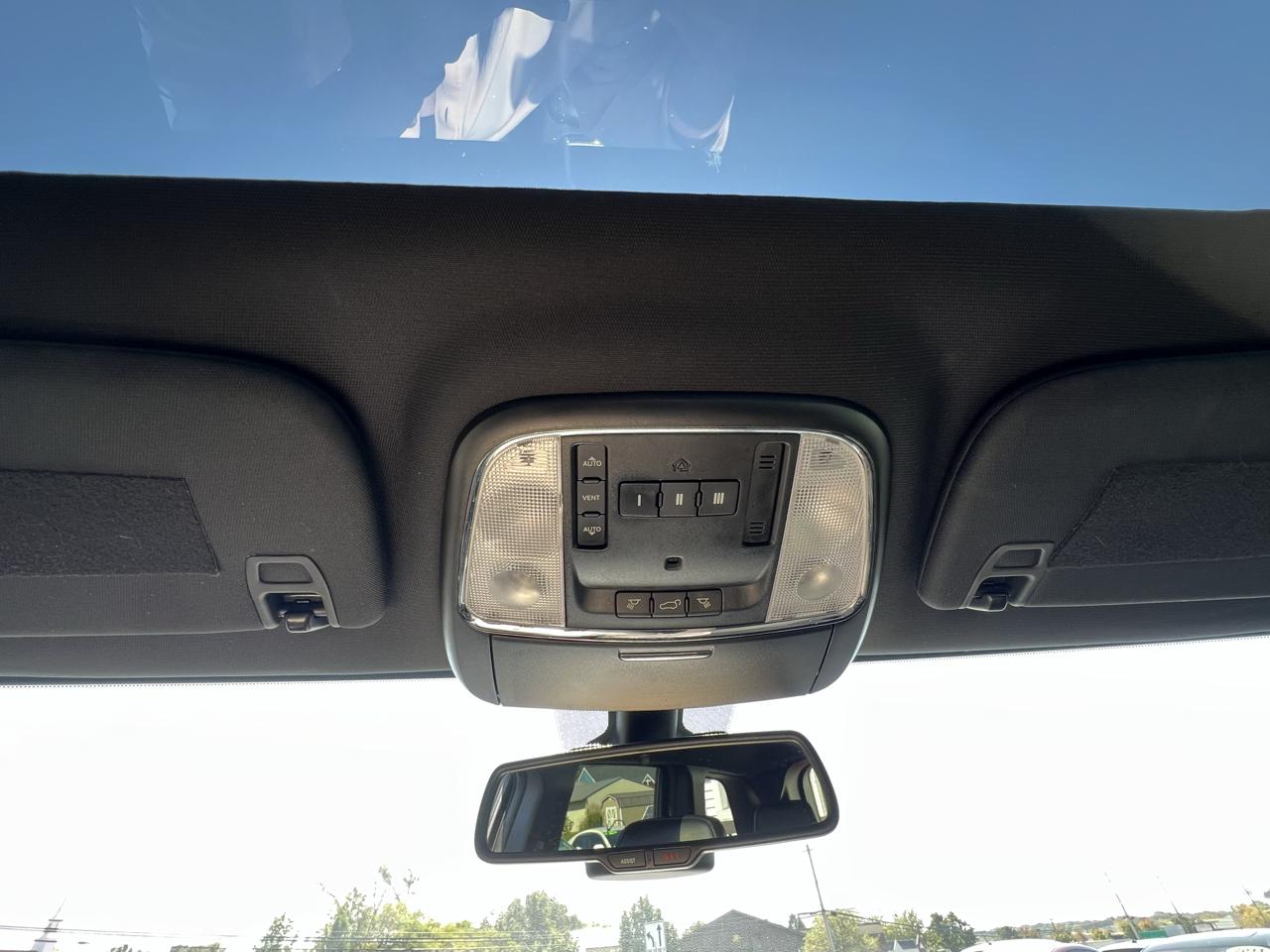 Jeep Grand Cherokee Laredo 4WD 2015