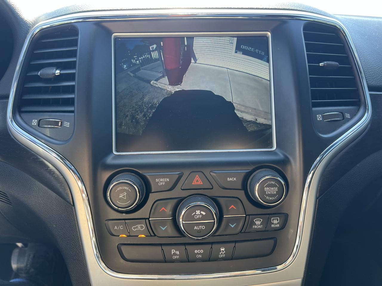 Jeep Grand Cherokee Laredo 4WD 2015