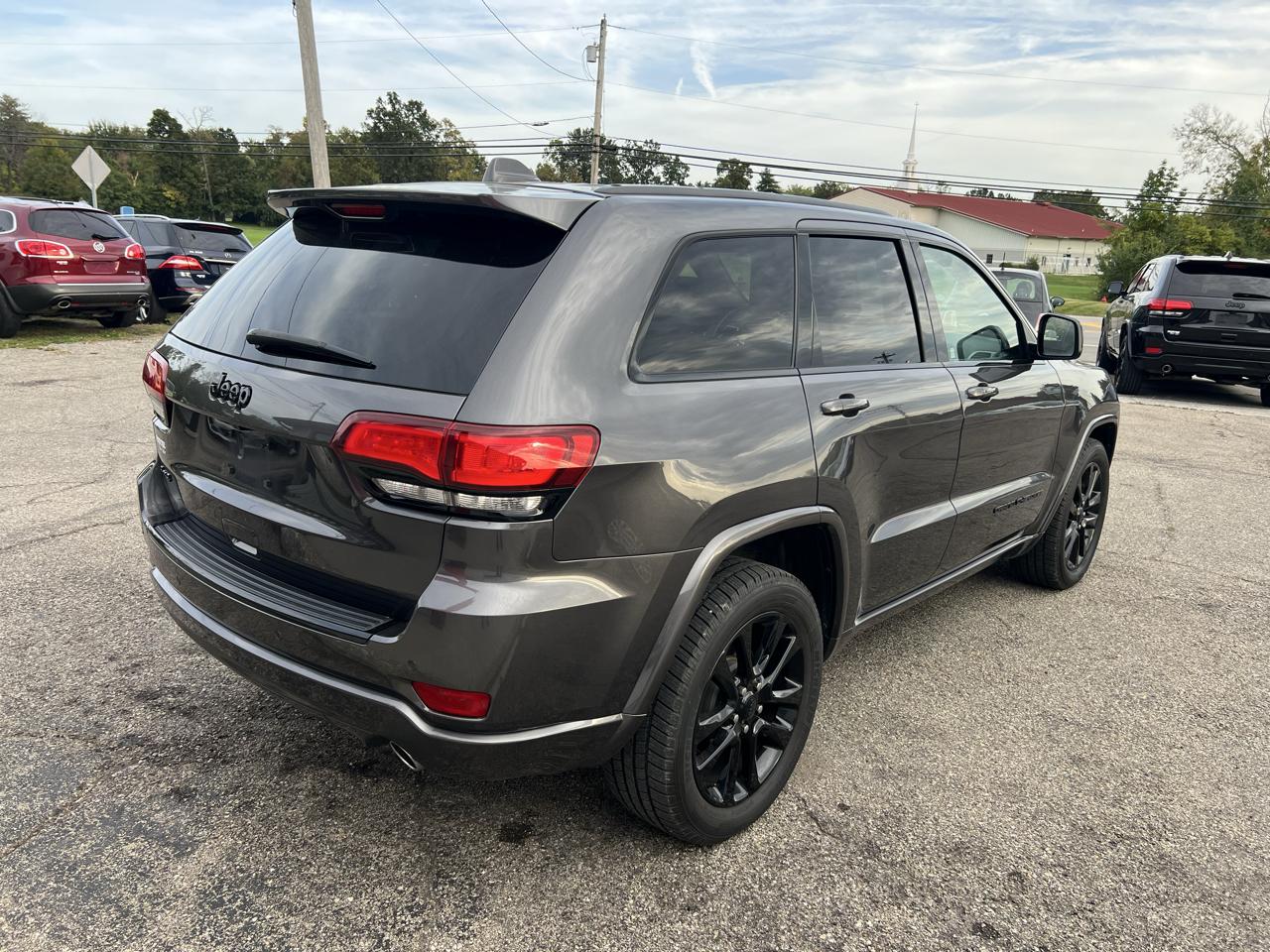 Jeep Grand Cherokee  2018