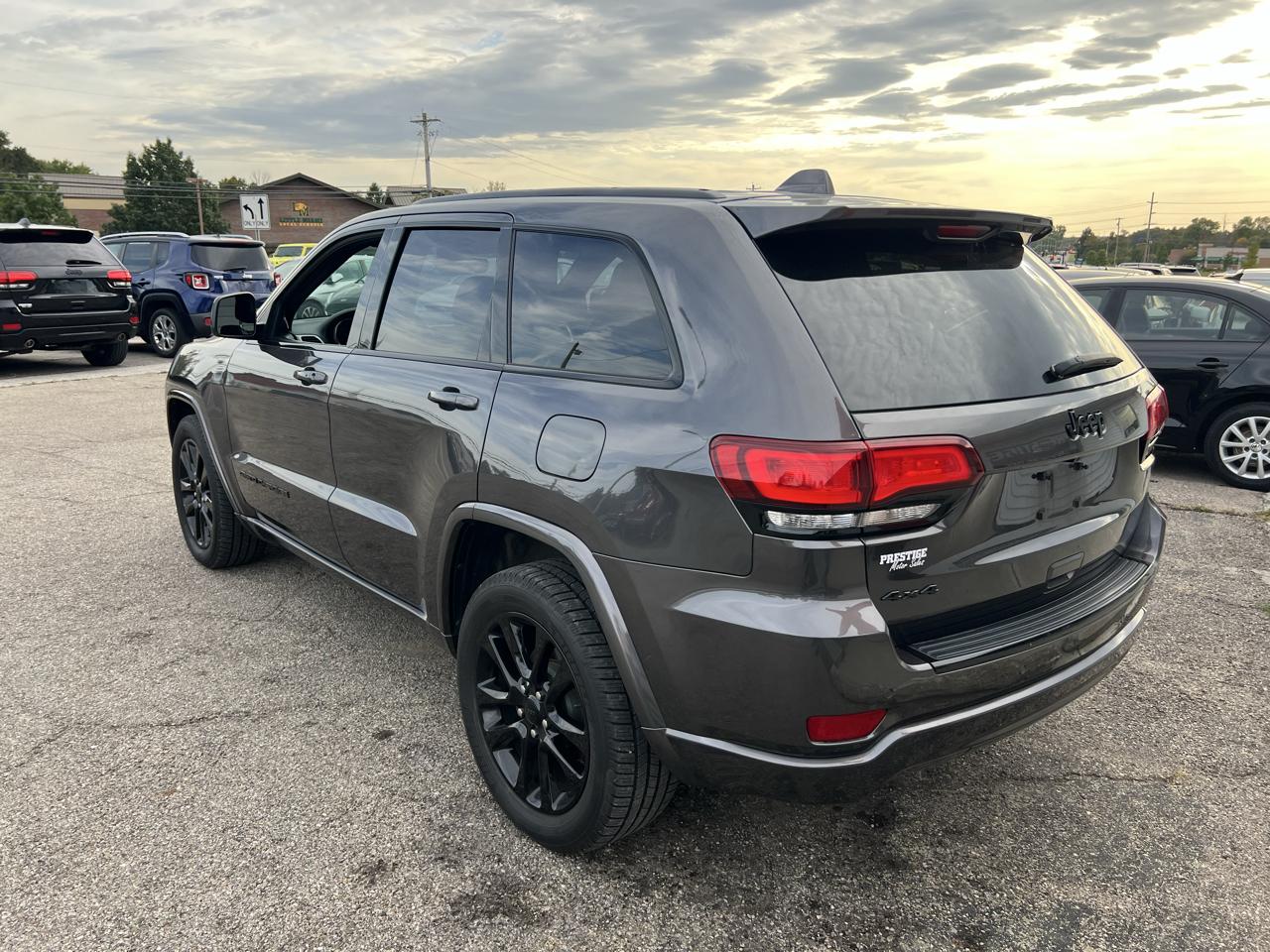Jeep Grand Cherokee  2018