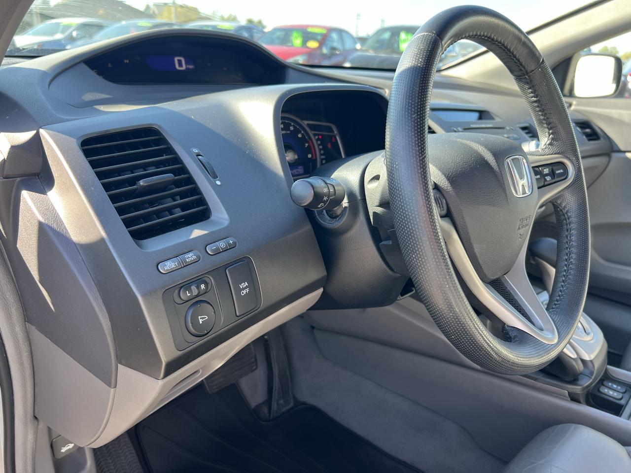 Honda Civic EX-L Coupe 5-Speed AT 2011