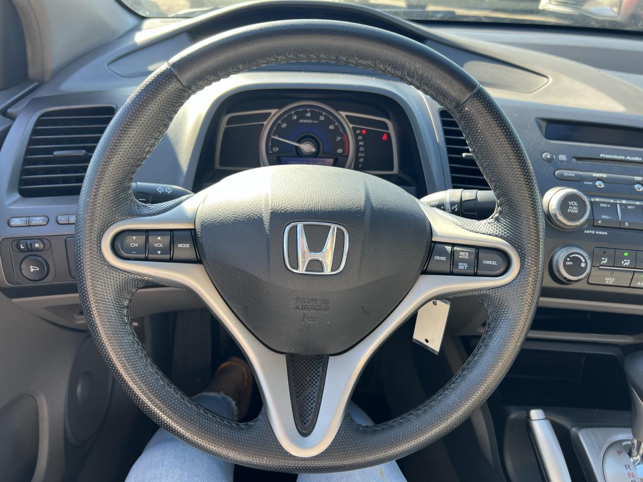 Honda Civic EX-L Coupe 5-Speed AT 2011