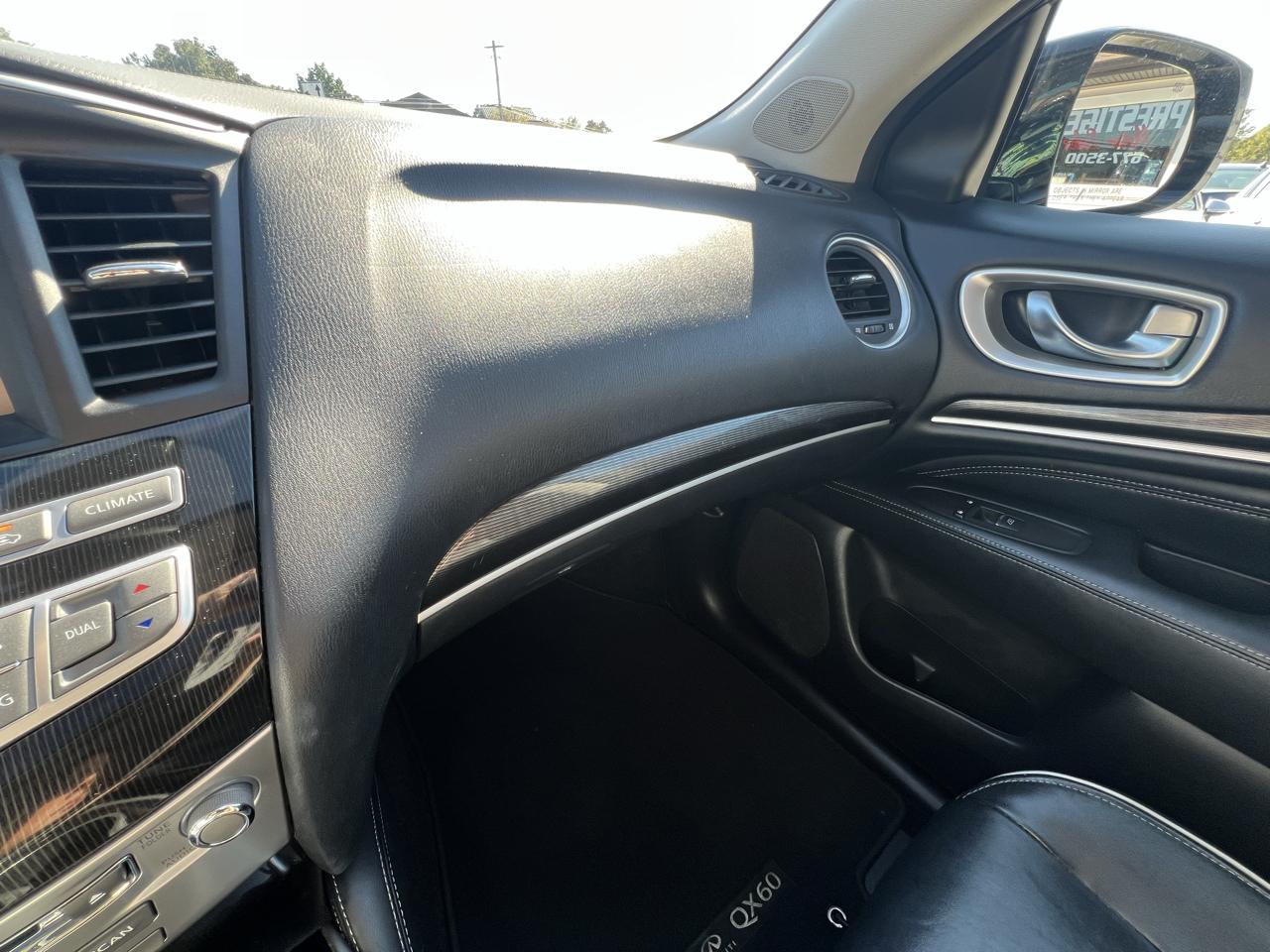 Infiniti QX60 Base AWD 2017