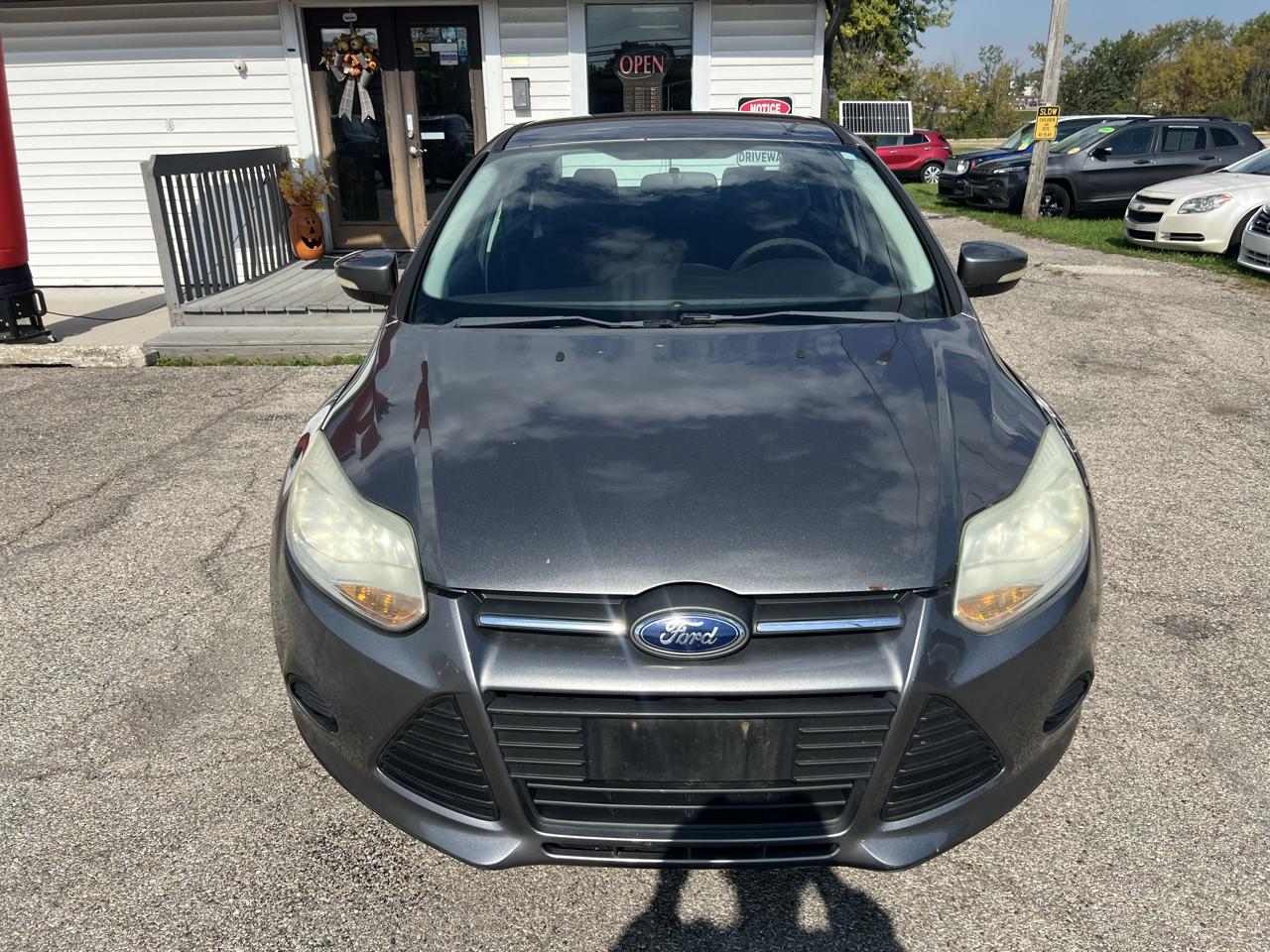 Ford Focus SE Sedan 2013