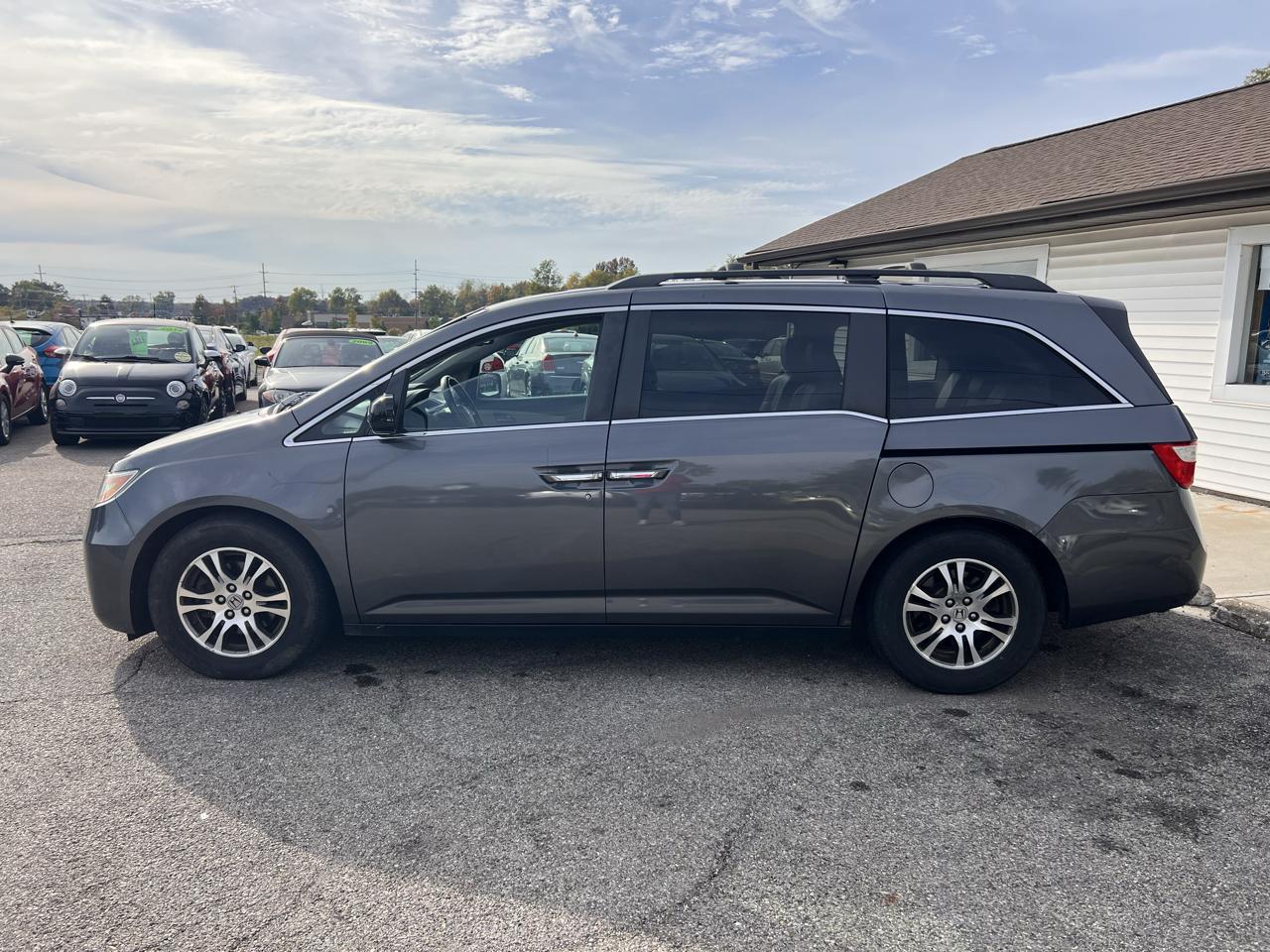 Honda Odyssey EX w/ Leather DVD 2012