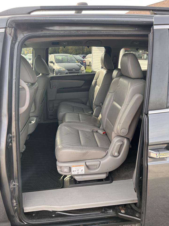 Honda Odyssey EX w/ Leather DVD 2012