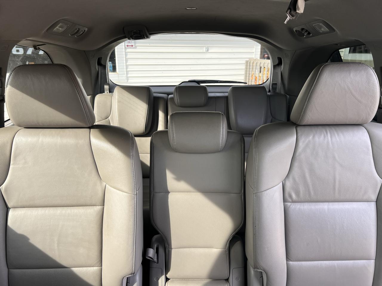 Honda Odyssey EX w/ Leather DVD 2012