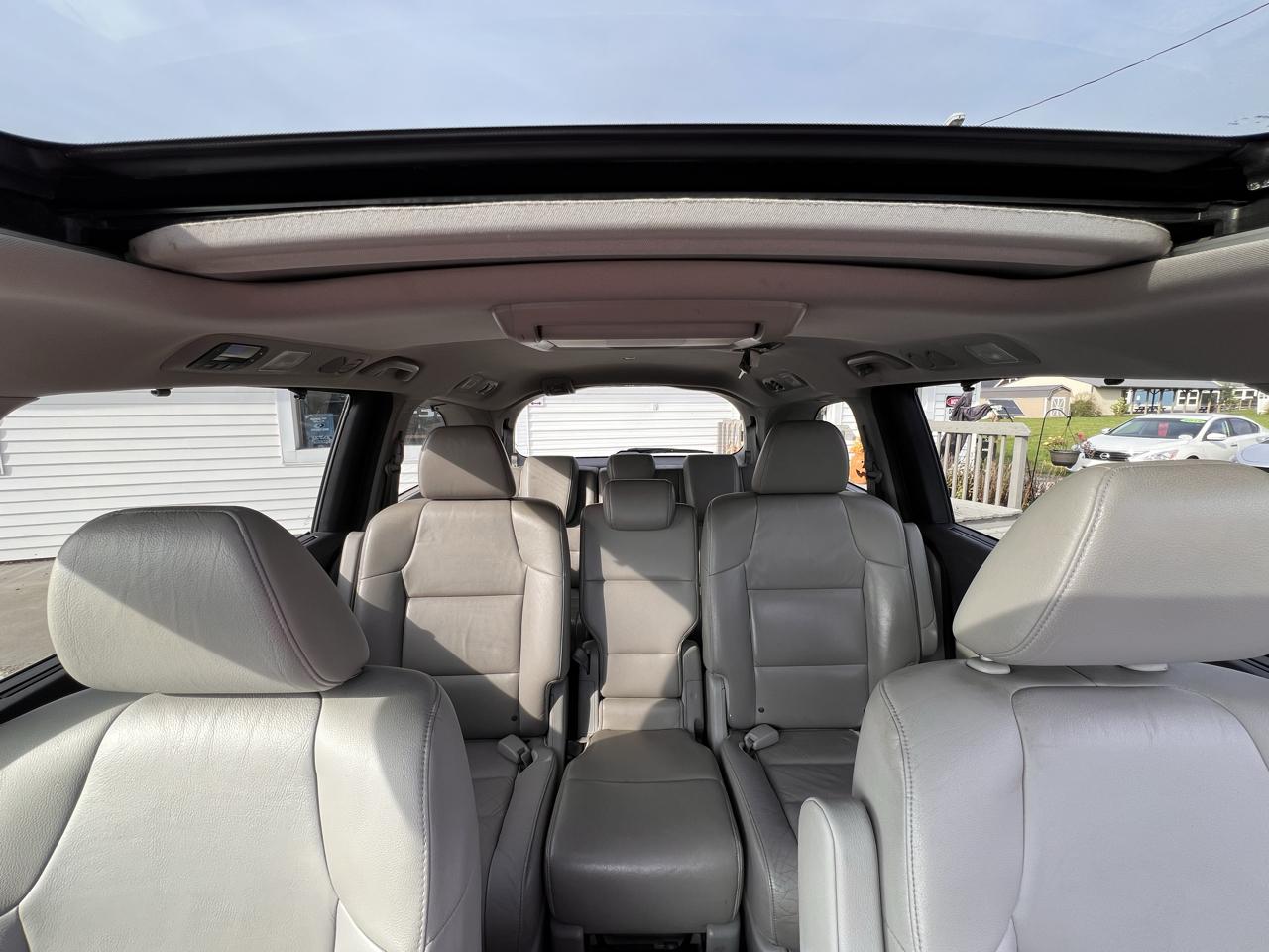 Honda Odyssey EX w/ Leather DVD 2012
