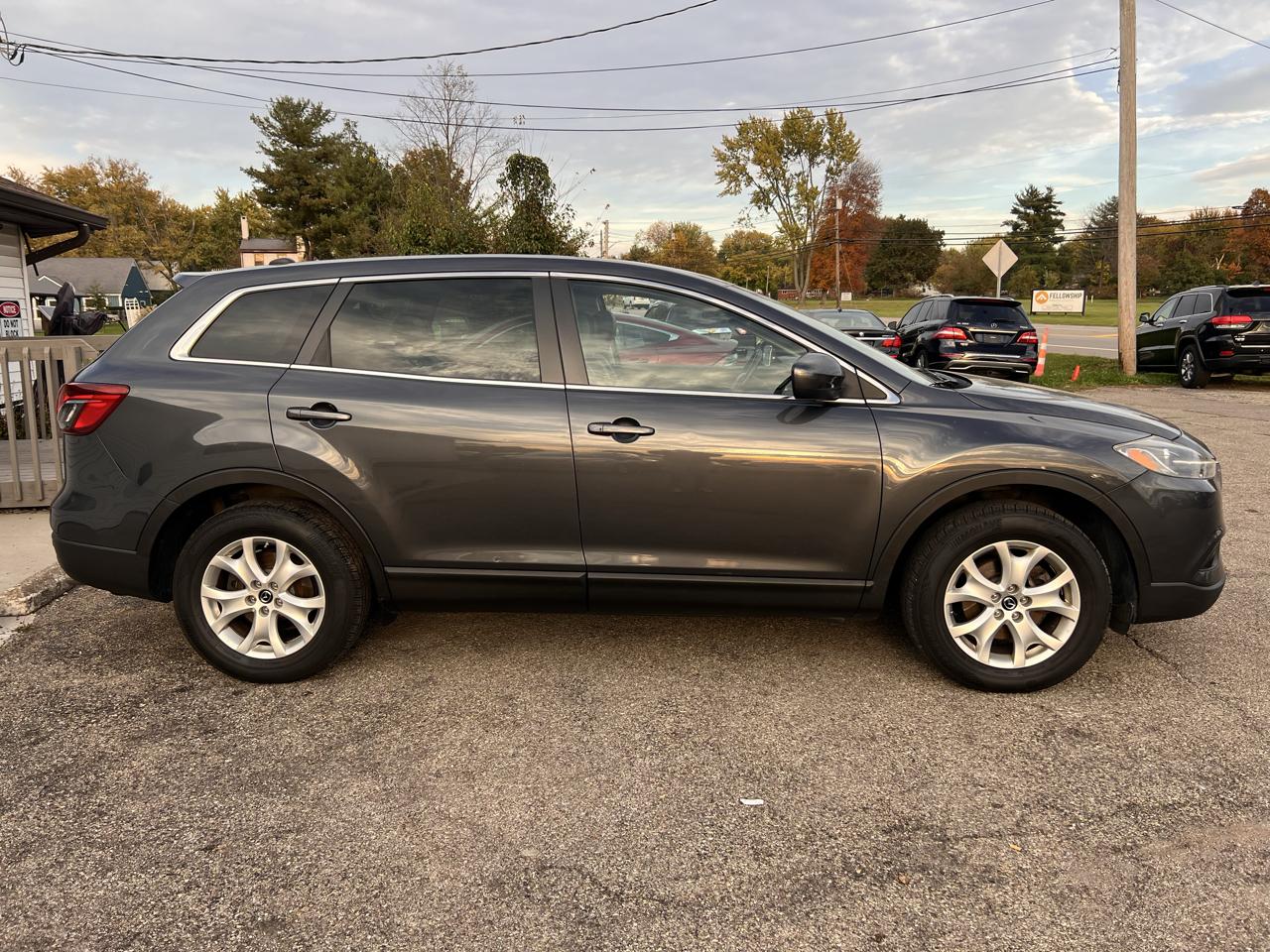 Mazda CX-9 Touring AWD 2013