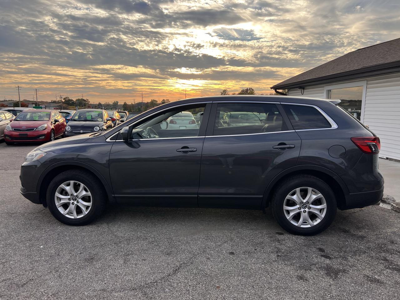 Mazda CX-9 Touring AWD 2013