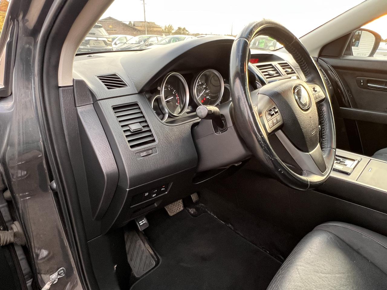 Mazda CX-9 Touring AWD 2013