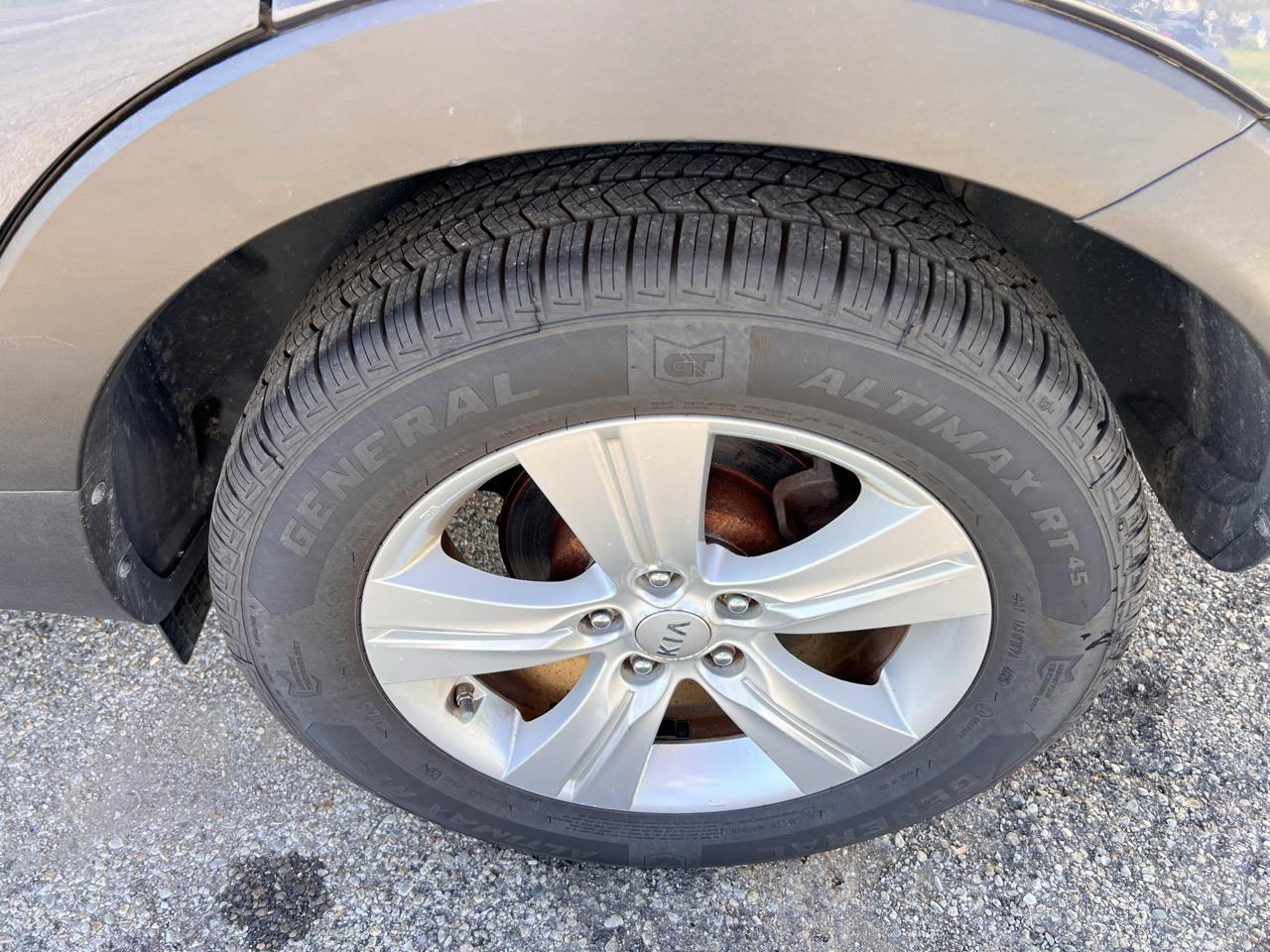 Kia Sportage LX AWD 2013