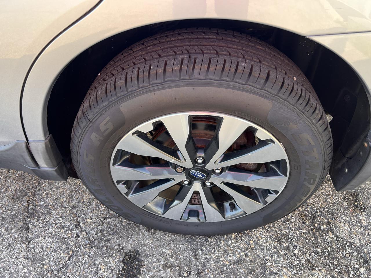 Subaru Outback 2.5i Limited 2015