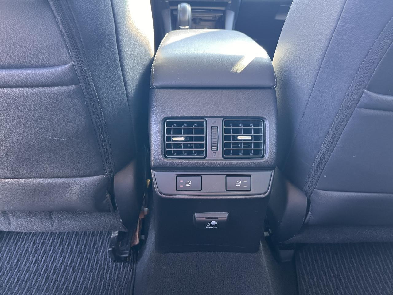 Subaru Outback 2.5i Limited 2015