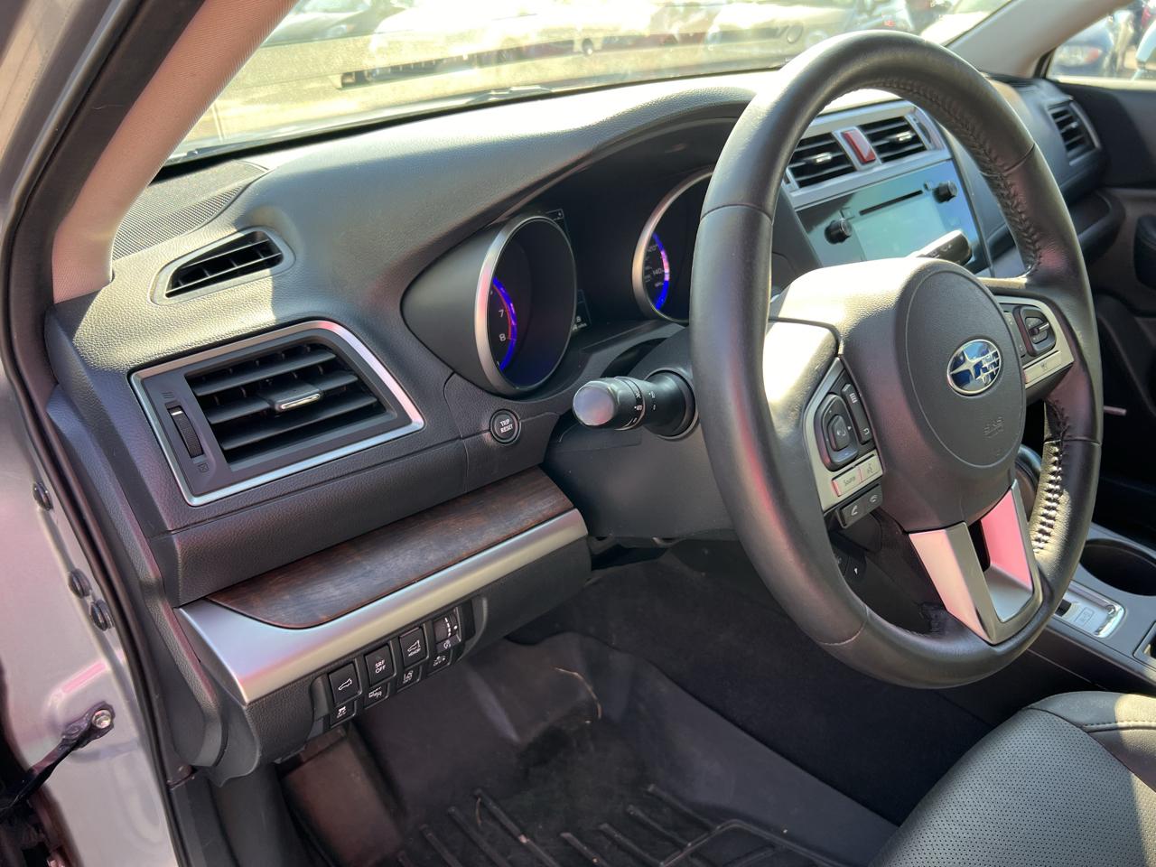 Subaru Outback 2.5i Limited 2015
