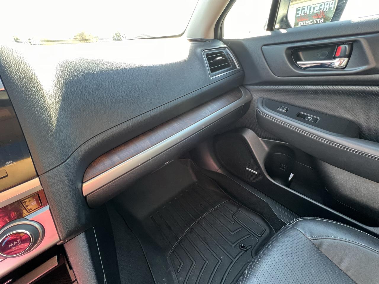 Subaru Outback 2.5i Limited 2015